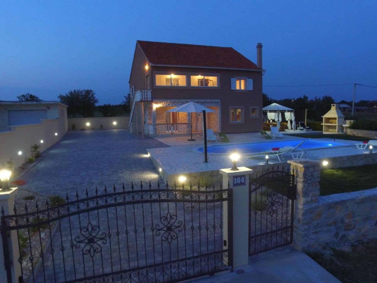 Holiday Home Frane By Interhome Lisane Tinjske Exterior photo