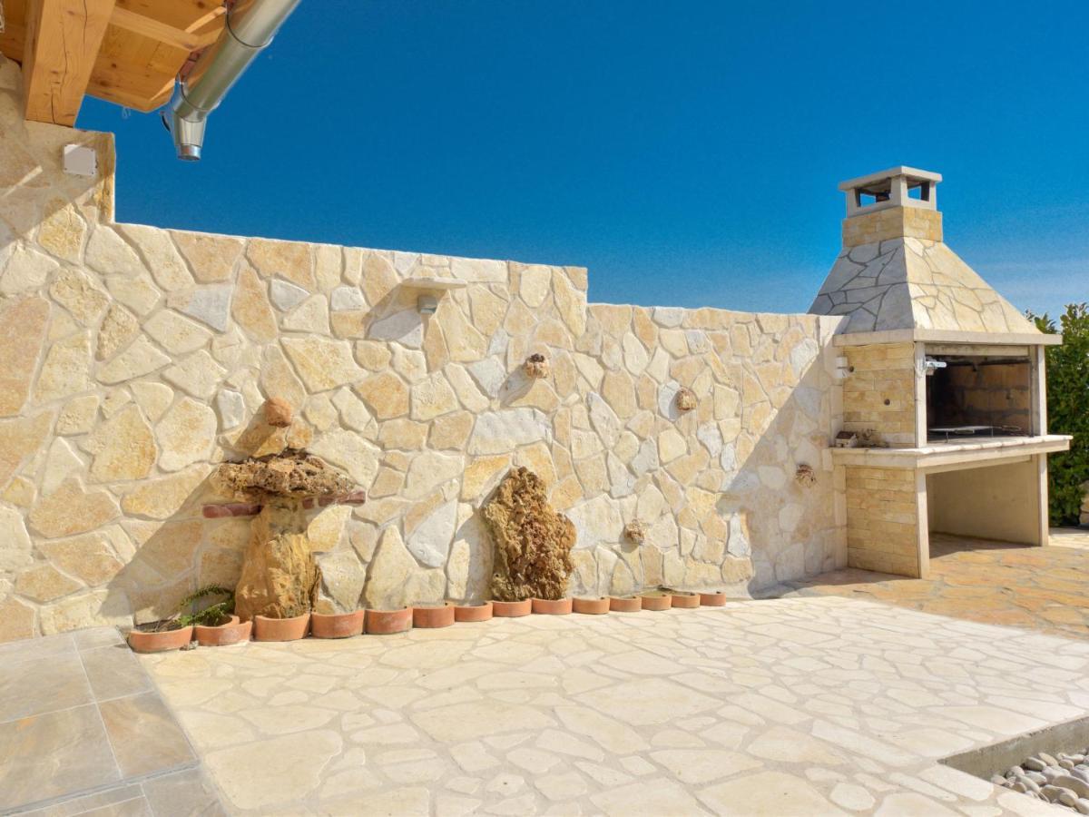 Holiday Home Frane By Interhome Lisane Tinjske Exterior photo