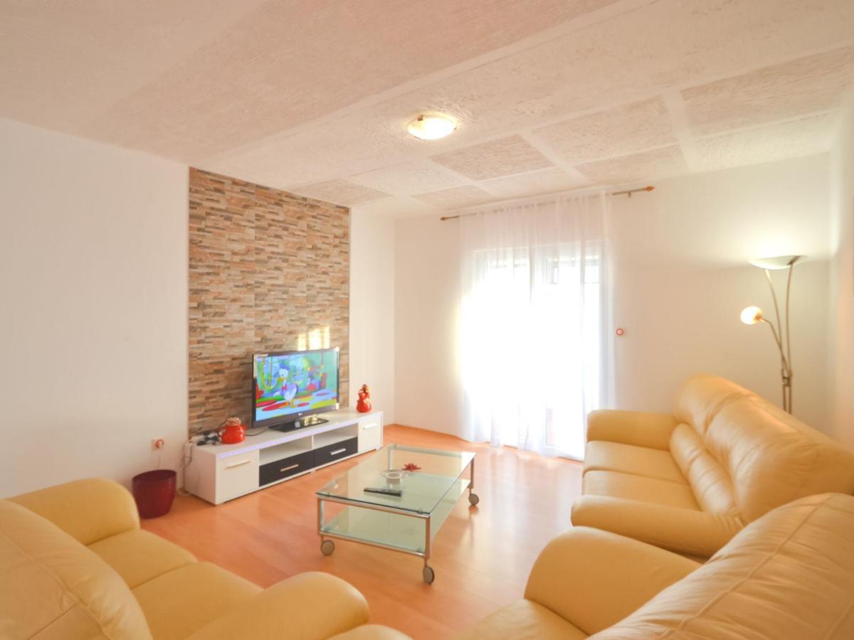 Holiday Home Frane By Interhome Lisane Tinjske Exterior photo