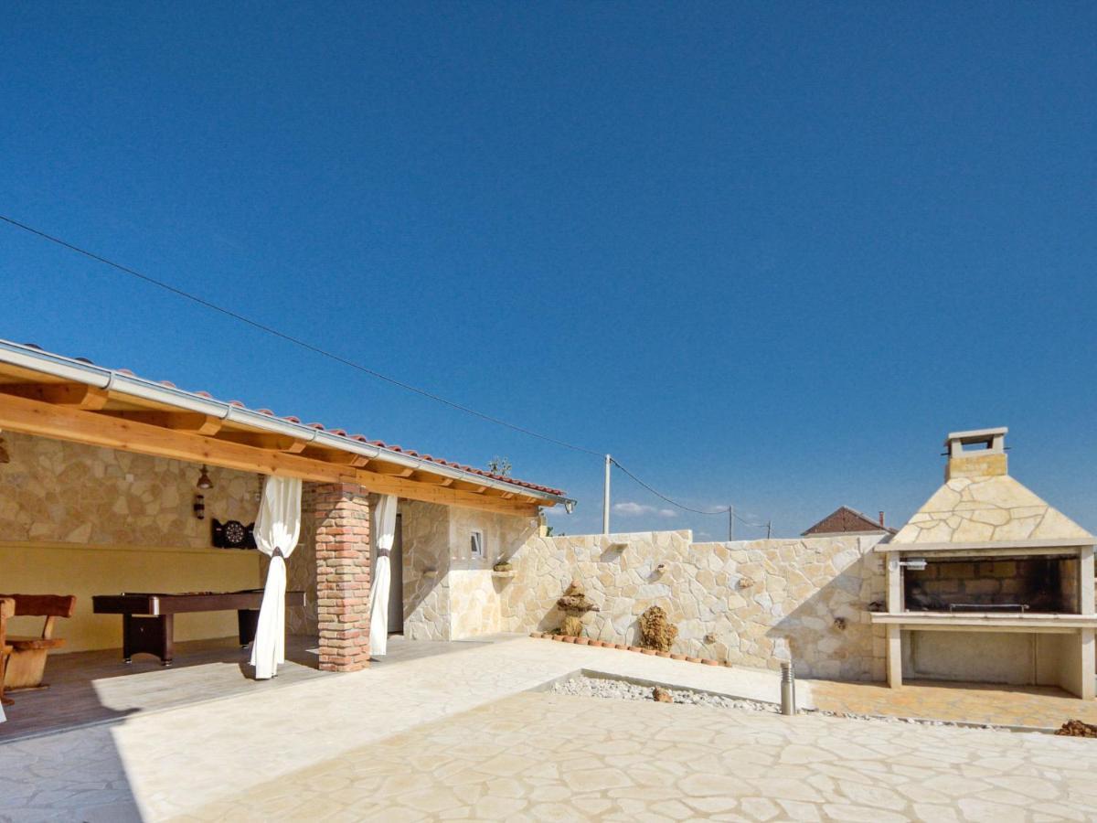 Holiday Home Frane By Interhome Lisane Tinjske Exterior photo