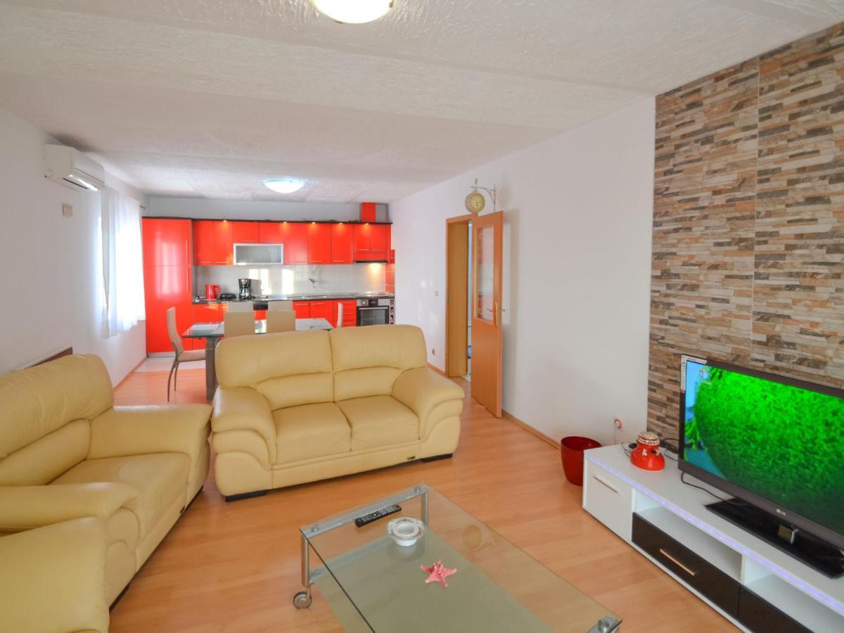 Holiday Home Frane By Interhome Lisane Tinjske Exterior photo